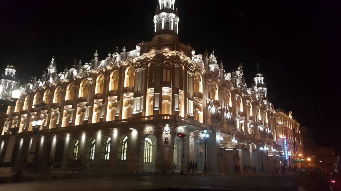 12492038_1073372739389851_7301955749786324079_o